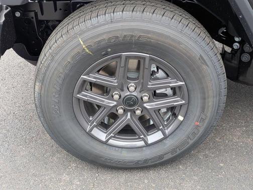 Black Clearcoat 2026 Jeep Gladiator Sport S