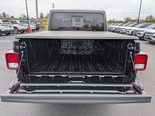 Black Clearcoat 2026 Jeep Gladiator Sport S