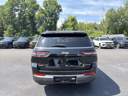 Diamond Black Crystal Pearlcoat 2025 Jeep Grand Cherokee L Limited