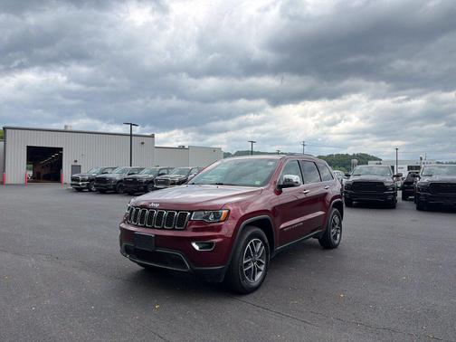 Velvet Red Pearlcoat 2019 Jeep Grand Cherokee Limited