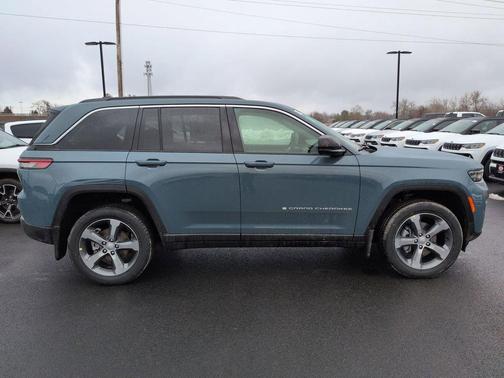 Steel Blue 2026 Jeep Grand Cherokee Limited