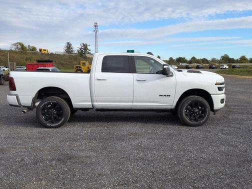 Bright White Clearcoat 2026 RAM 2500 Laramie Crew Cab 4x4 6'4' Box