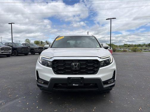 Platinum White Pearl 2023 Honda Passport AWD EX-L