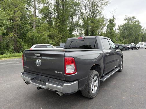 Granite Crystal Metallic Clearcoat 2019 RAM 1500 Big Horn