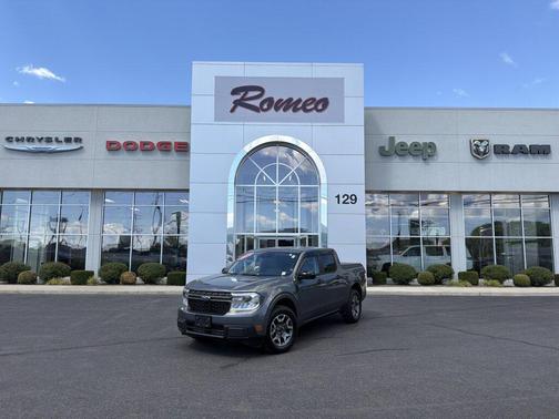 Carbonized Gray Metallic 2024 Ford Maverick XLT
