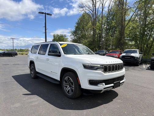 Bright White Clearcoat 2024 Jeep Wagoneer L Series II 4x4