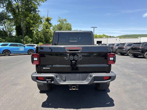 Black Clearcoat 2021 Jeep Gladiator Willys 4x4