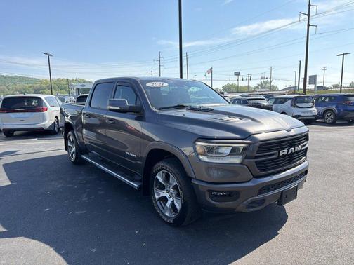 Granite Crystal Metallic Clearcoat 2021 RAM 1500 Laramie
