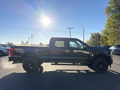 Agate Black Metallic 2024 Ford F-250 XLT