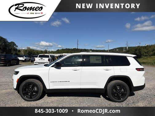 Bright White Clearcoat 2027 Jeep Grand Cherokee L Limited