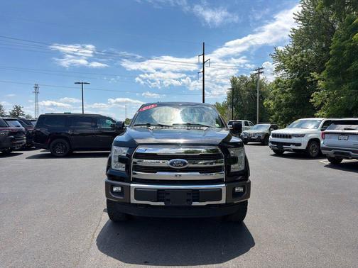 Tuxedo Black Metallic 2015 Ford F-150 King Ranch