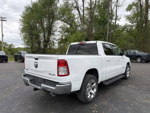 Bright White Clearcoat 2022 RAM 1500 Big Horn/Lone Star