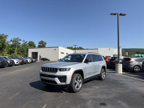 Silver Zynith 2026 Jeep Grand Cherokee L Limited