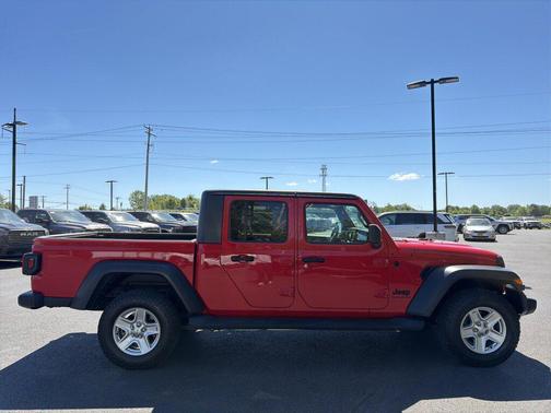 Firecracker Red Clearcoat 2020 Jeep Gladiator Sport S