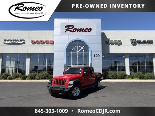Firecracker Red Clearcoat 2020 Jeep Gladiator Sport S