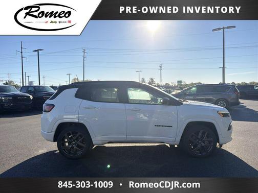 Bright White Clearcoat 2024 Jeep Compass Limited 4x4