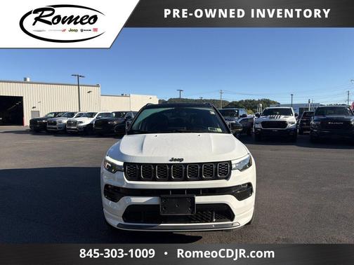 Bright White Clearcoat 2024 Jeep Compass Limited 4x4