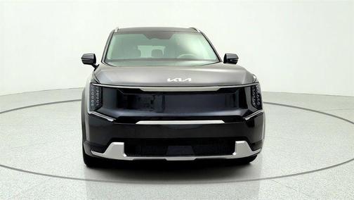 Panthera Metal 2024 Kia EV9 Land