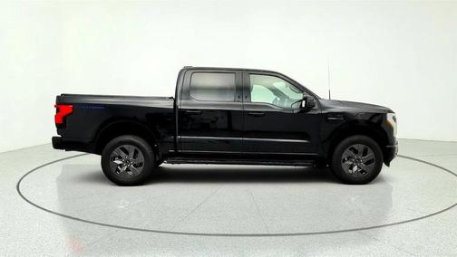 AGATE BLACK METALLIC 2022 Ford F-150 Lightning LARIAT