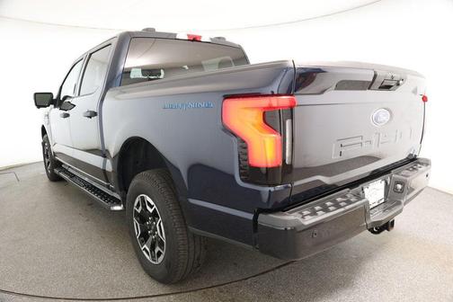 2023 Ford F-150 Lightning XLT