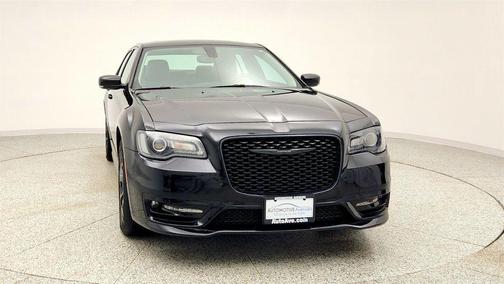 2023 Chrysler 300 Touring