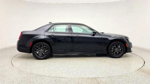 2023 Chrysler 300 Touring