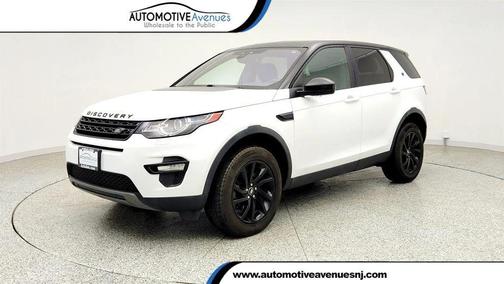 Fuji White 2018 Land Rover Discovery Sport SE