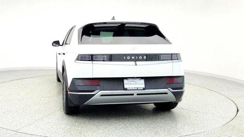 2022 Hyundai IONIQ 5 SE