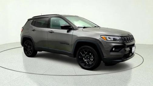 Granite Crystal Metallic Clearcoat 2022 Jeep Compass Latitude