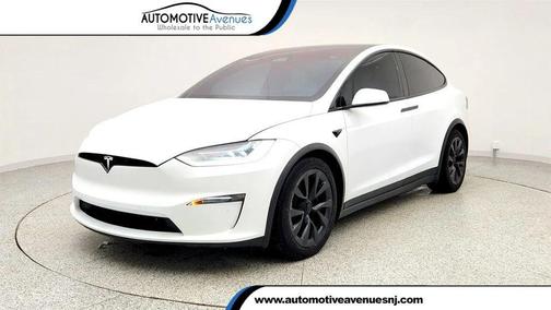 2022 Tesla Model X AWD w/ Falcon Wing Doors & Panoramic Windshield