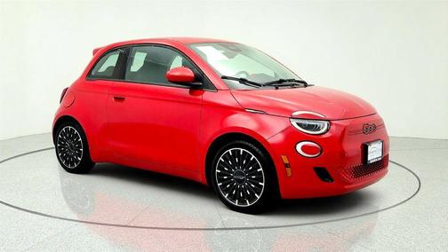 Red by (Red) 2024 FIAT 500e INSPI(RED) FWD