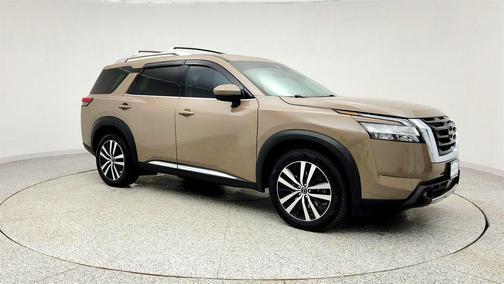2023 Nissan Pathfinder Platinum 4WD
