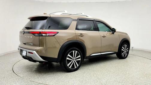 2023 Nissan Pathfinder Platinum 4WD