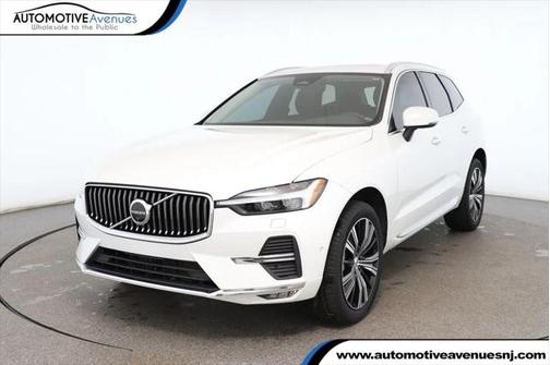 2023 Volvo XC60 B5 Plus Bright Theme