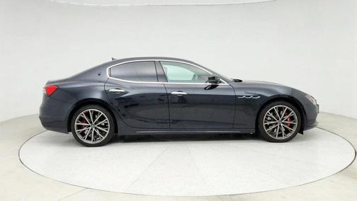 2023 Maserati Ghibli Modena