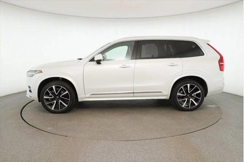 2024 Volvo XC90 B6 Ultimate Bright Theme 7-Seater