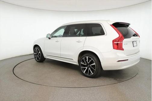 2024 Volvo XC90 B6 Ultimate Bright Theme 7-Seater