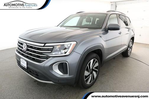2024 Volkswagen Atlas 2.0T SE w/Technology 4MOTION