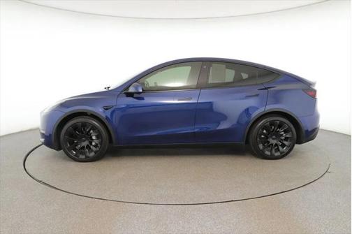2021 Tesla Model Y Standard Range Rear-Wheel Drive