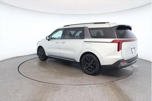 2025 Kia Carnival SX Prestige