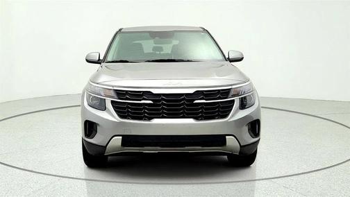 Steel Gray 2025 Kia Seltos LX