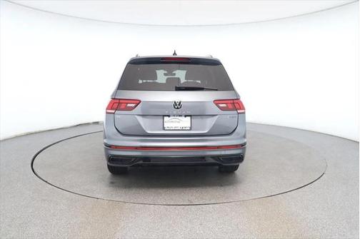 2022 Volkswagen Tiguan 2.0T SE R-Line Black 4MOTION