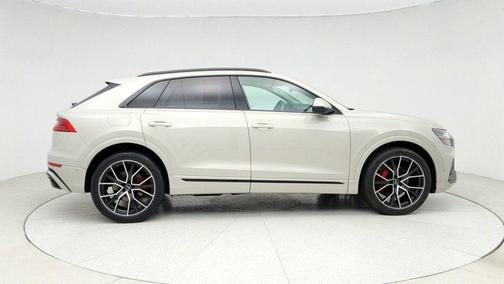 2022 Audi Q8 55 Prestige