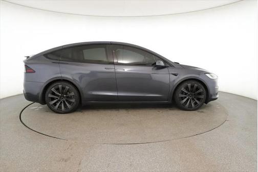 2022 Tesla Model X Plaid Tri Motor All-Wheel Drive