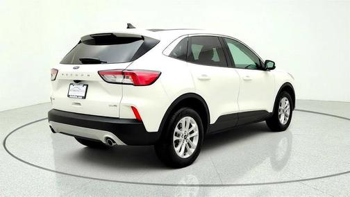 STAR WHITE METALLIC TRI-COAT 2020 Ford Escape SE