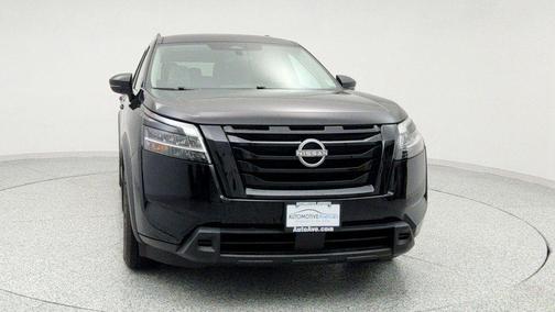 2022 Nissan Pathfinder SV 4WD