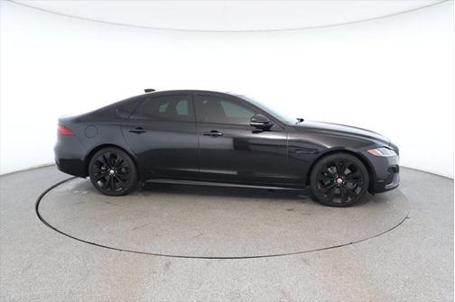 2022 Jaguar XF R-Dynamic SE P300 AWD Automatic