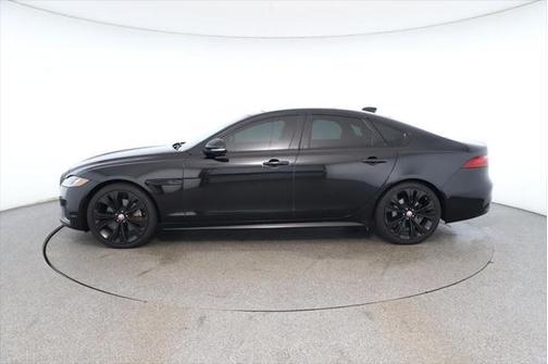 2022 Jaguar XF R-Dynamic SE P300 AWD Automatic