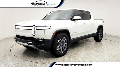 2024 Rivian R1T Adventure Performance Dual-Motor Large Pack with 20'' Wheels