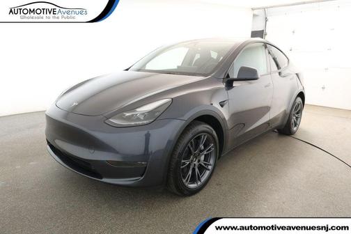 2024 Tesla Model Y Long Range Dual Motor All-Wheel Drive